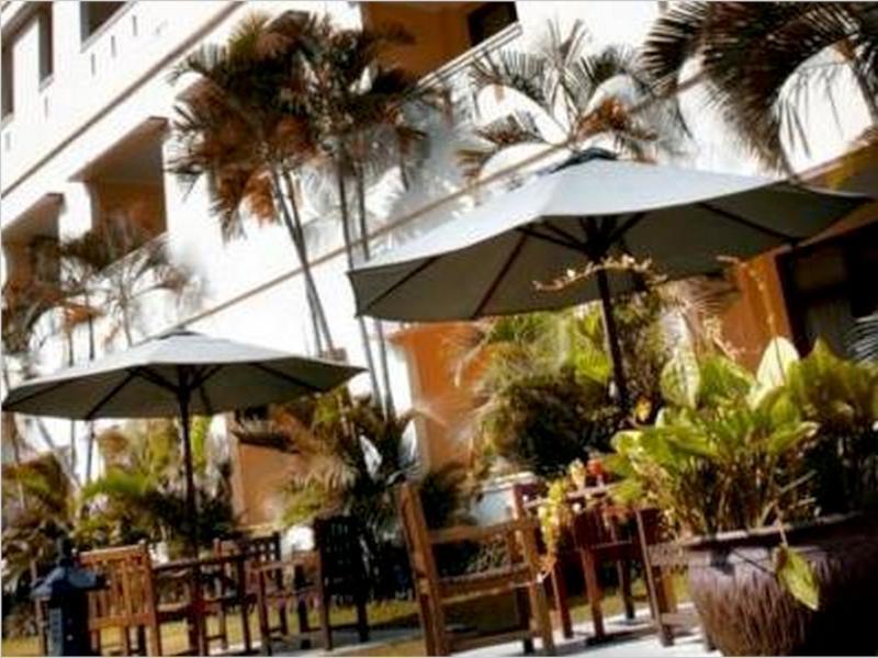 Umm Inn Hotel Malang Dış mekan fotoğraf